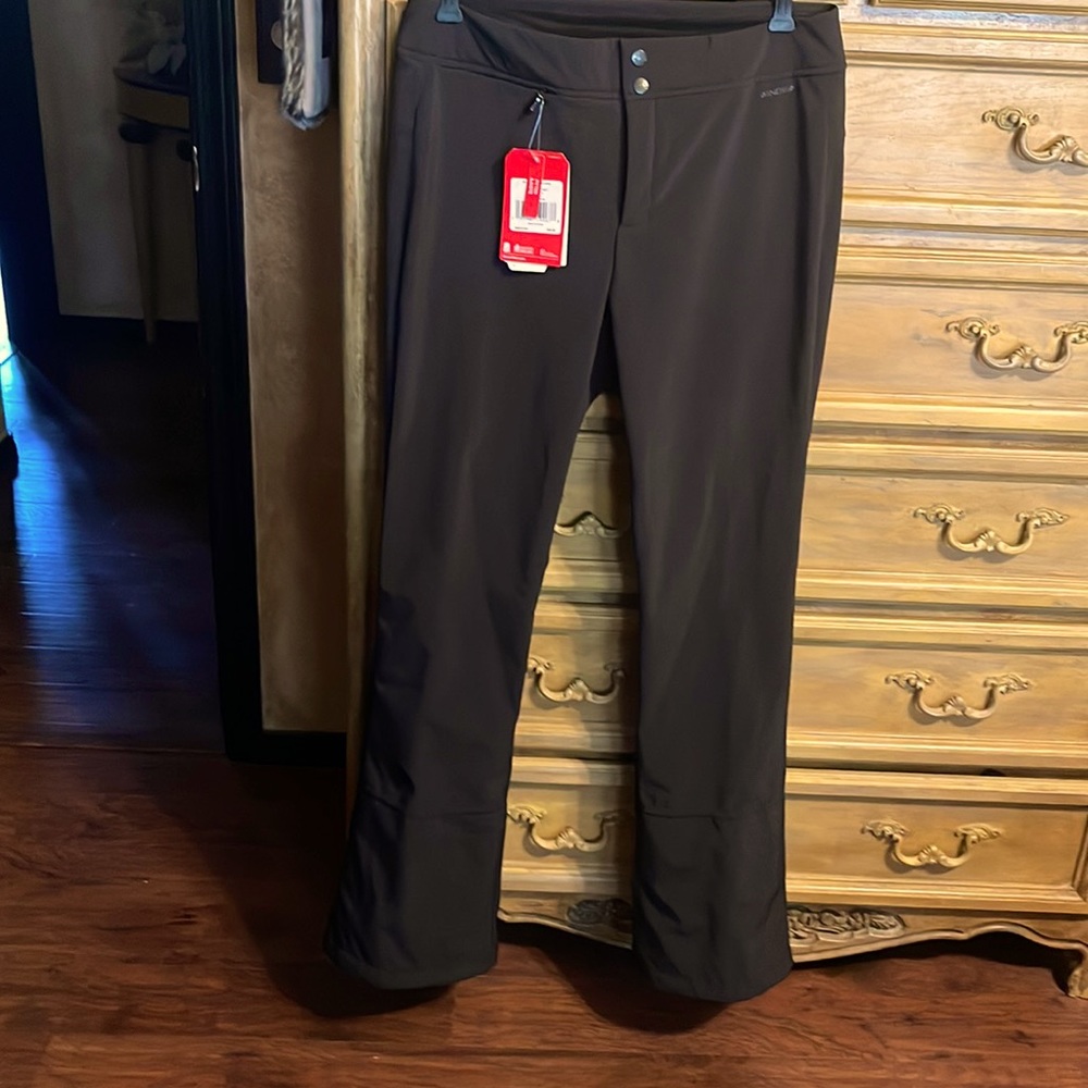Women’s North Face ski pants
